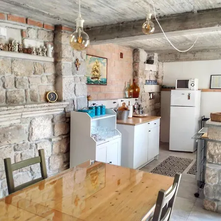 Minimalistic Oasis By The Sea In Stanici * Celina
